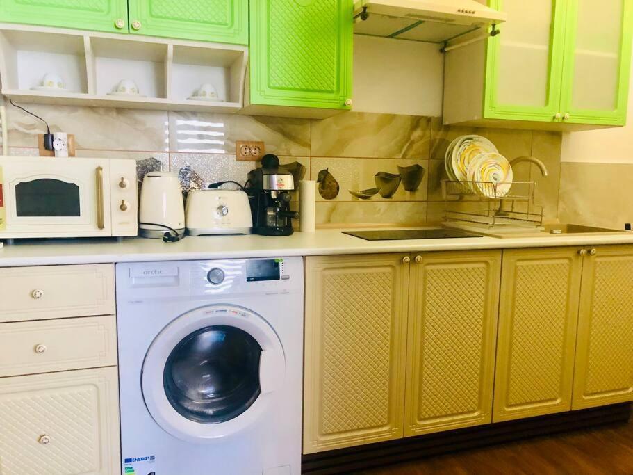 Apartment Joy Sadoveanu 1&2 *