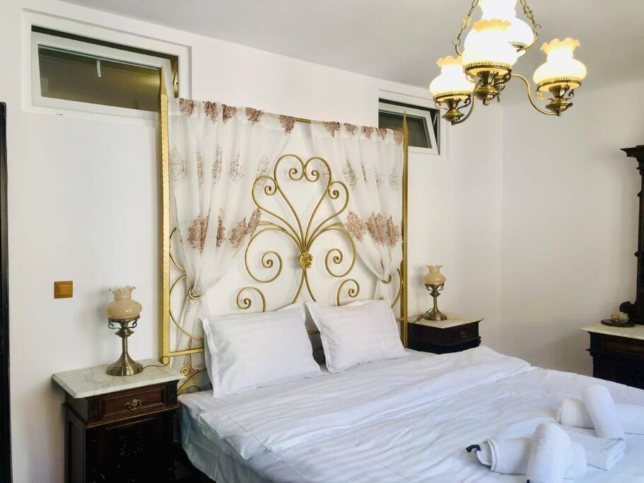 Apartment Joy Sadoveanu 1&2 *